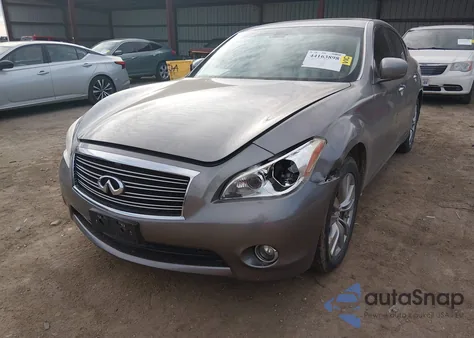 2013 Infiniti M37X z USA, uszkodzony, nr VIN JN1BY1AR9DM601624